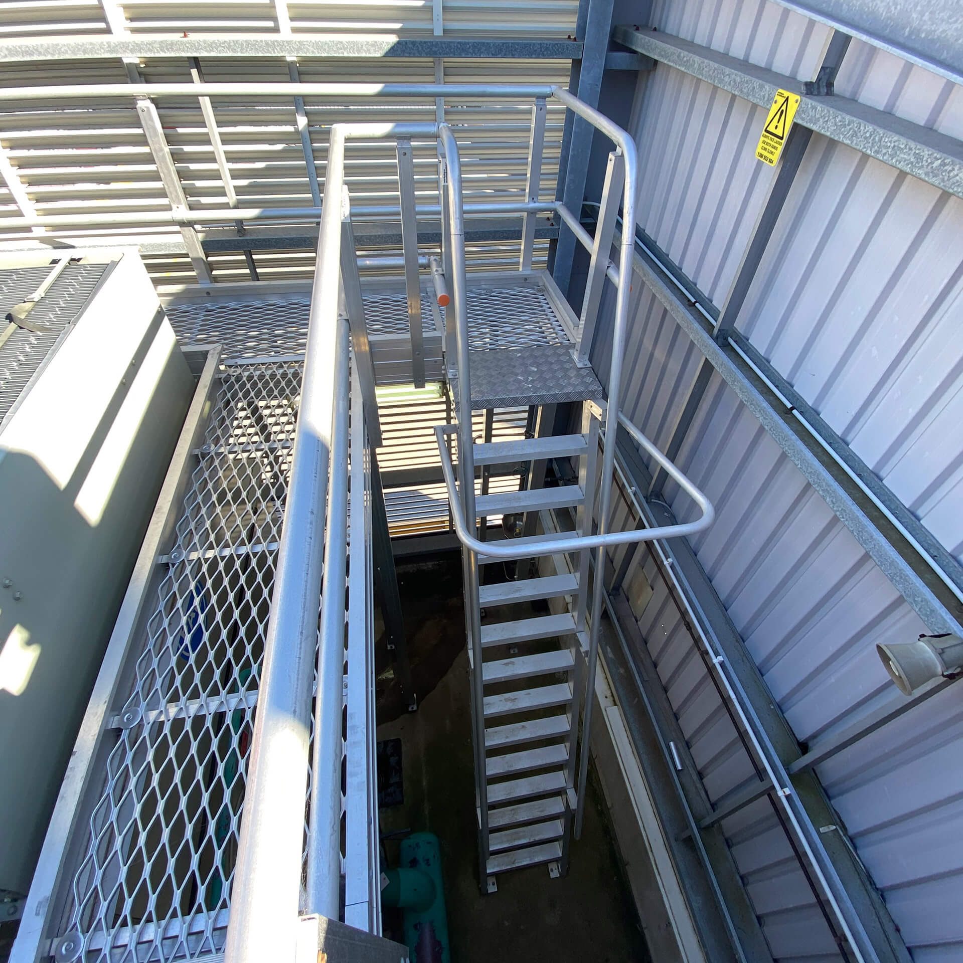 Safetek Sydney Ladders and Guard Rails (2)